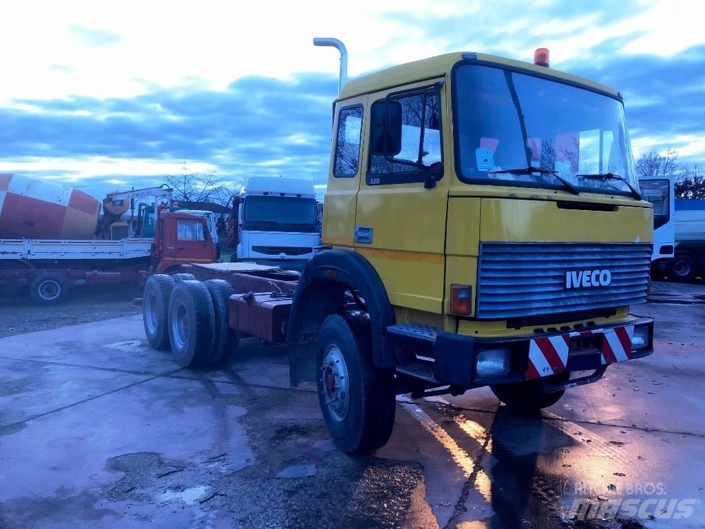 Iveco 330-26 Další