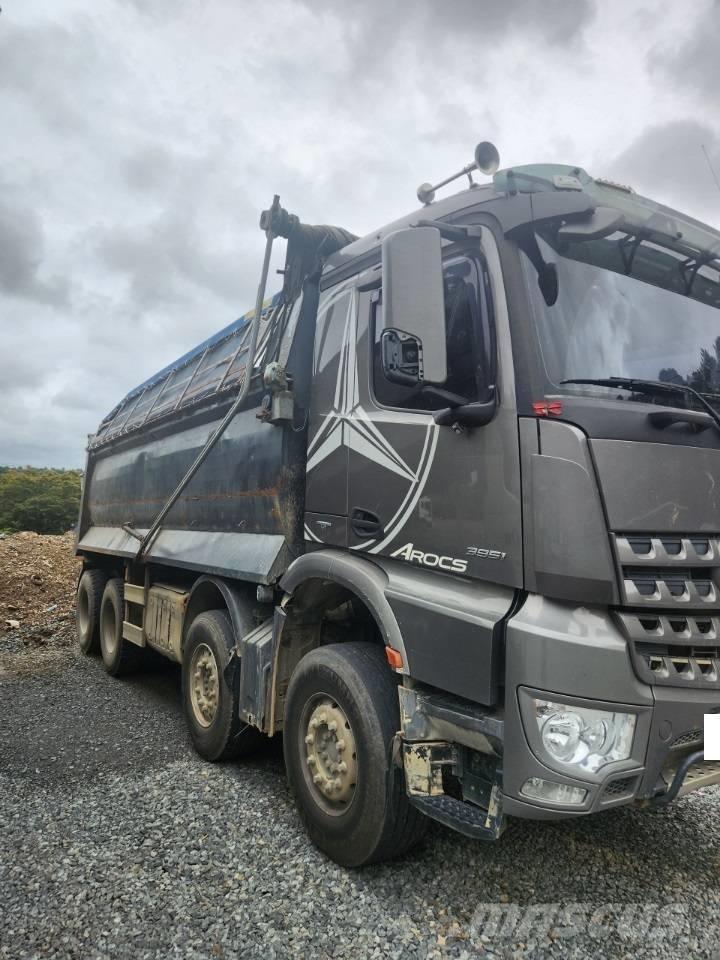Mercedes-Benz 3951 Vyklápěcí dempry