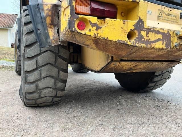 Volvo BM L 70 Kolové nakladače