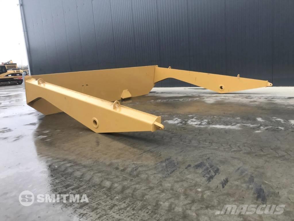 CAT 735- B1N Zadní dveře