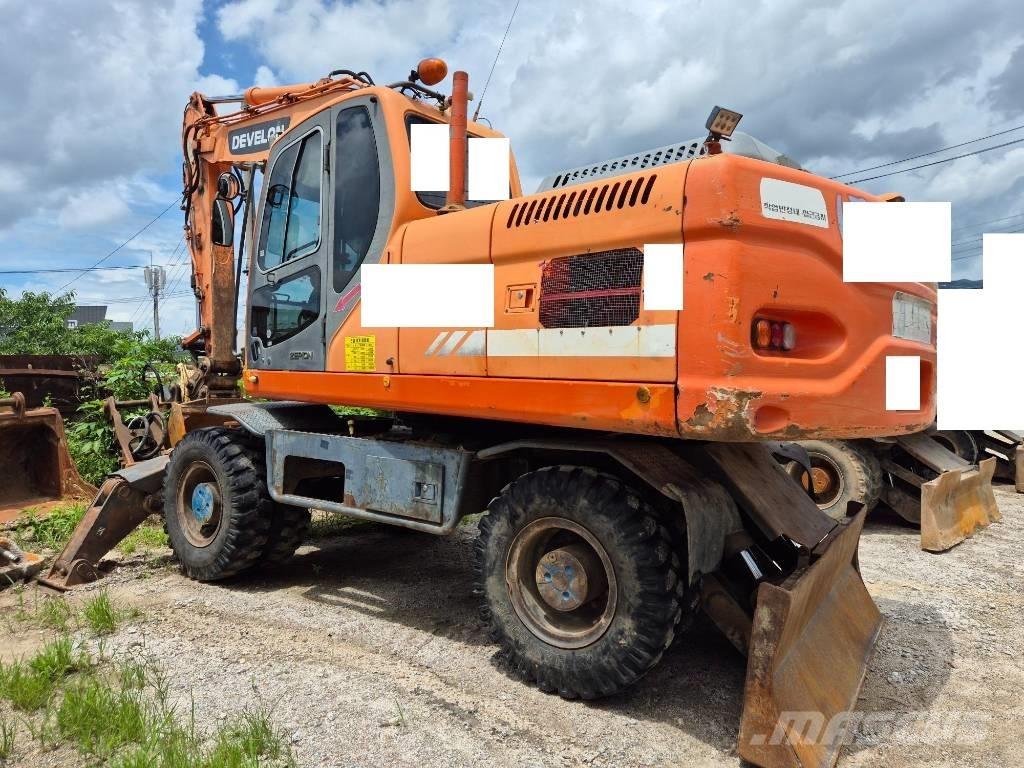 Doosan DX210WA Kolová rýpadla