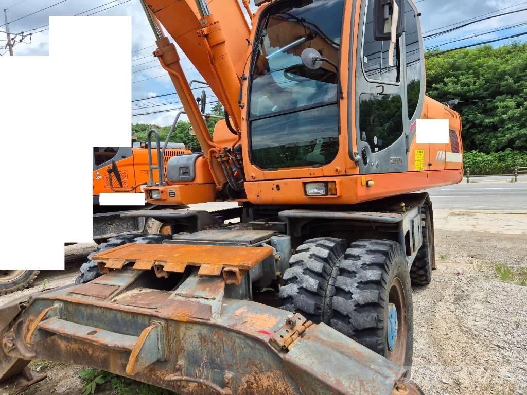 Doosan DX210WA Kolová rýpadla
