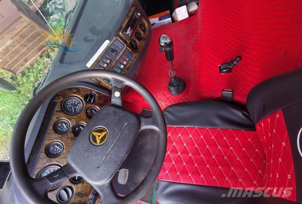 Sany STC 750 S Univerzální terénní jeřáby