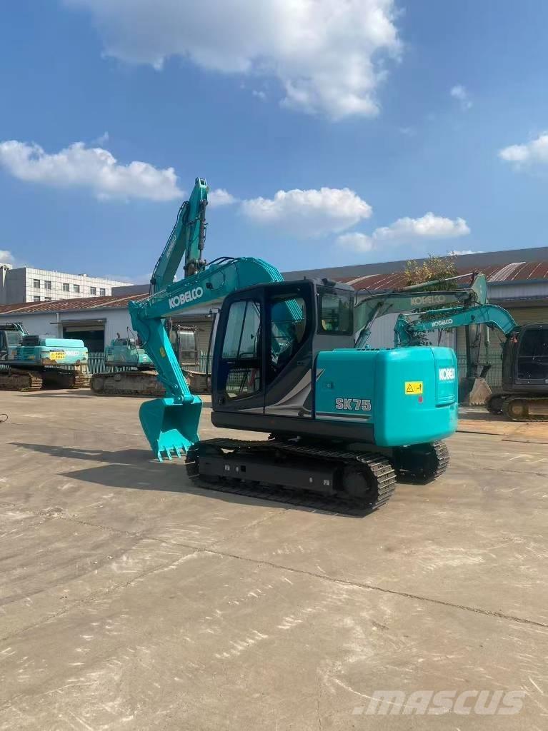 Kobelco SK75-11 Pásová rýpadla