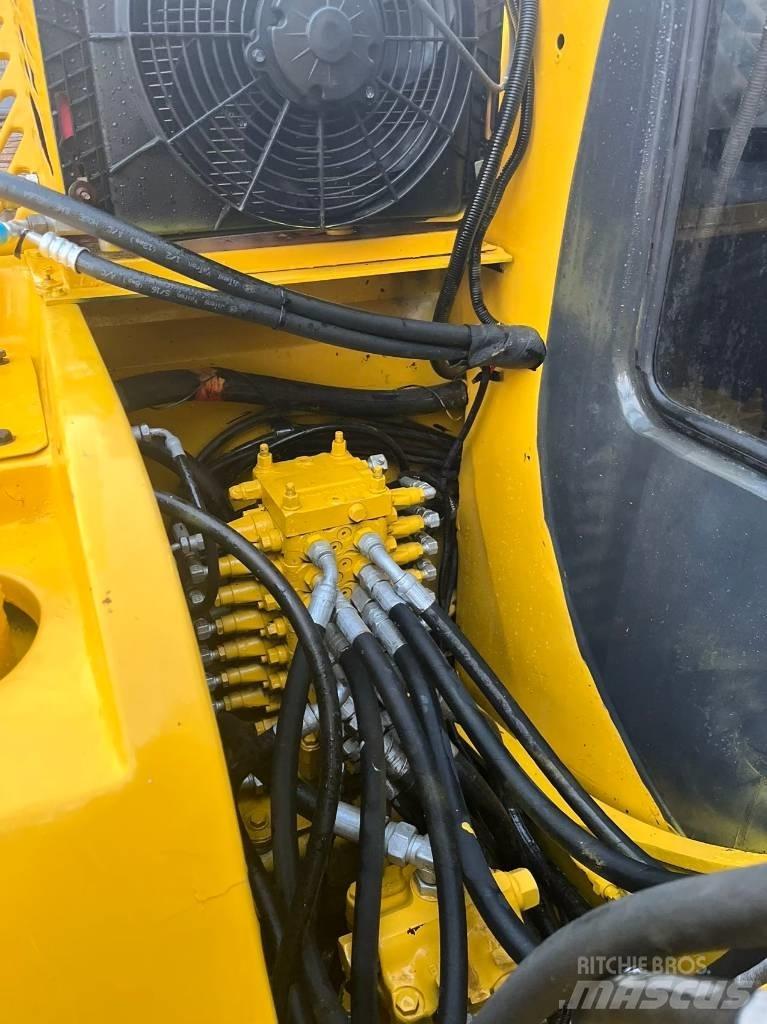 Komatsu PC 60-7 Pásová rýpadla