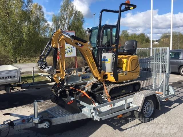 CAT 300,9 (UTHYRES) Mini rýpadla < 7t