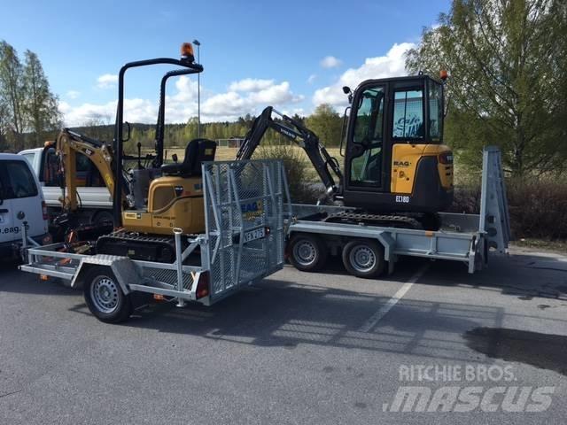 CAT 300,9 (UTHYRES) Mini rýpadla < 7t