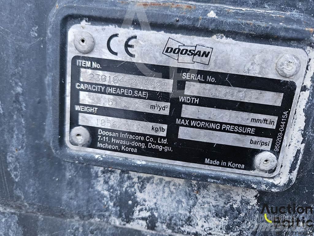 Develon DL250 Kolové nakladače