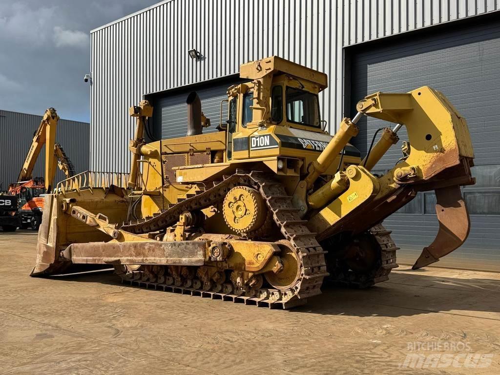 CAT D10N Pásové dozery