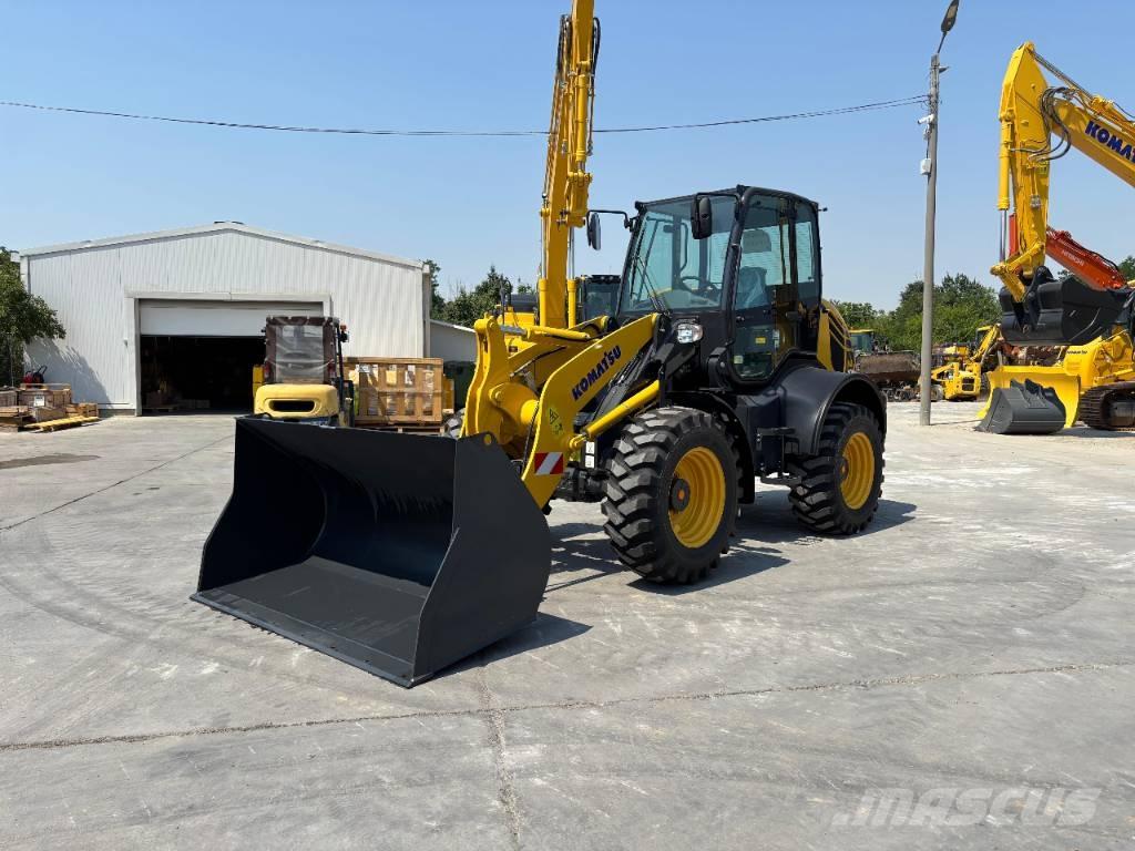 Komatsu WA 100 M-8 Mininakladače