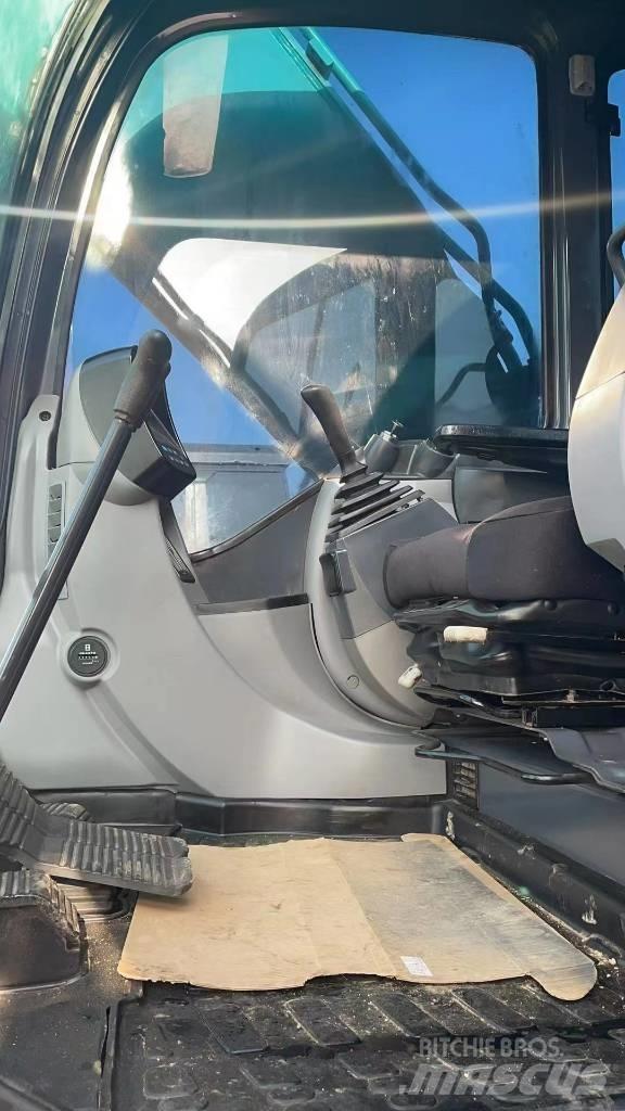 Kobelco SK 200 Pásová rýpadla
