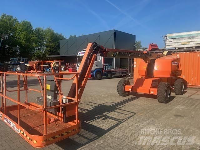 JLG 460 SJ Teleskopické plošiny