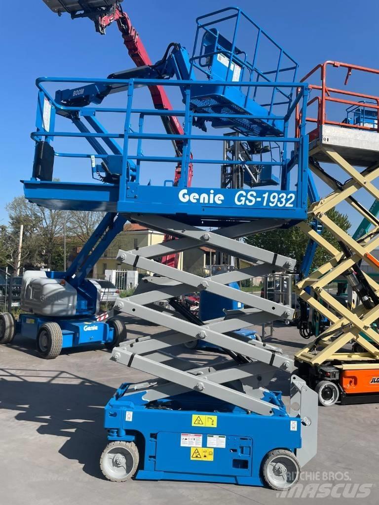 Genie GS 1932 Nůžková zvedací plošina