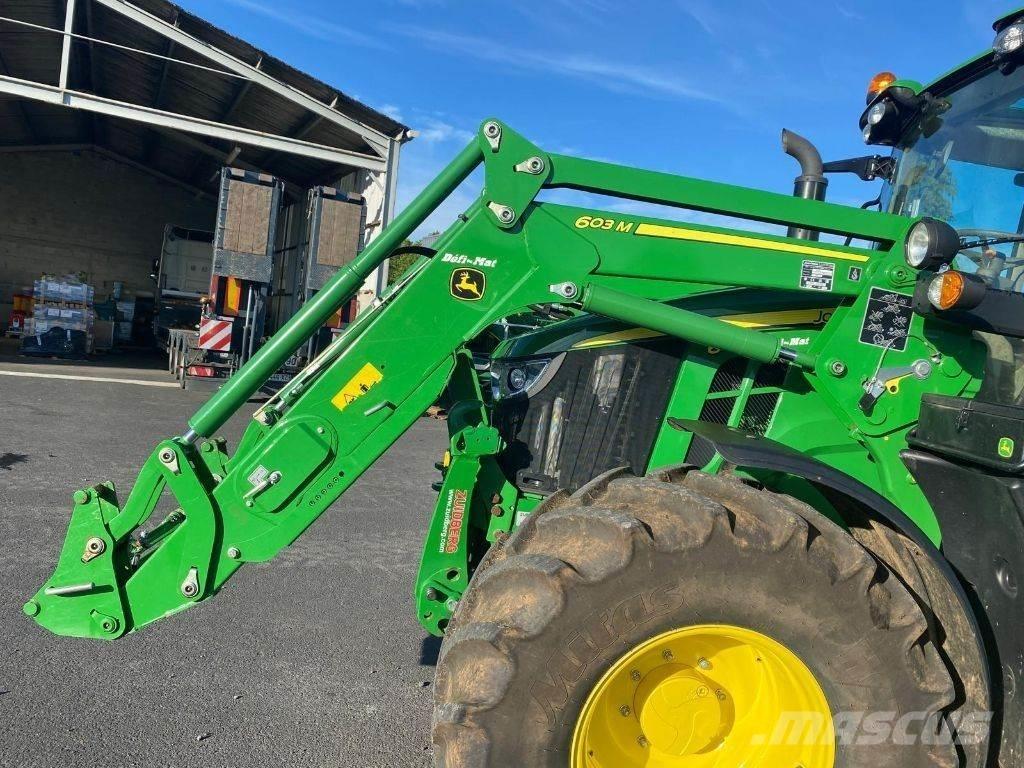 John Deere 6110M Traktory