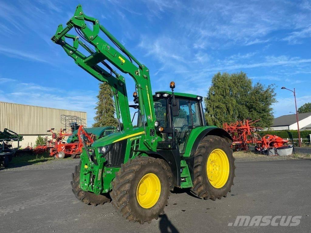 John Deere 6110M Traktory