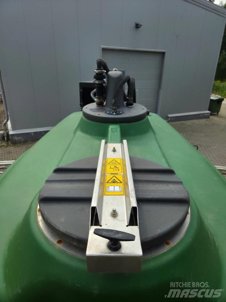 Fendt Rogator 366 Tažené postřikovače