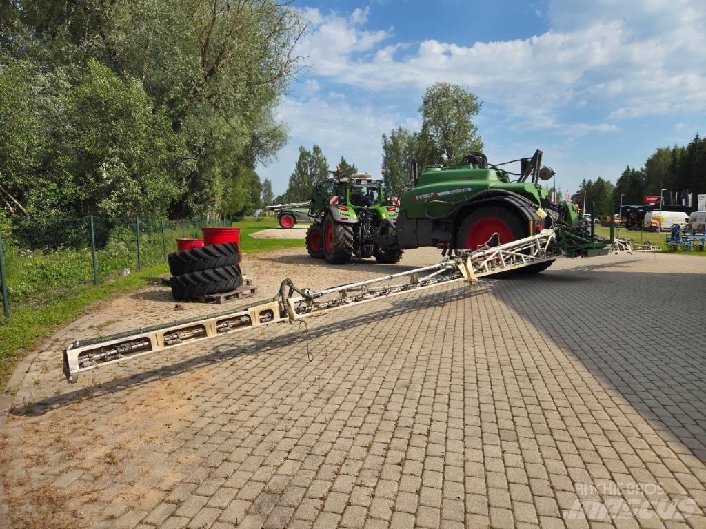 Fendt Rogator 366 Tažené postřikovače