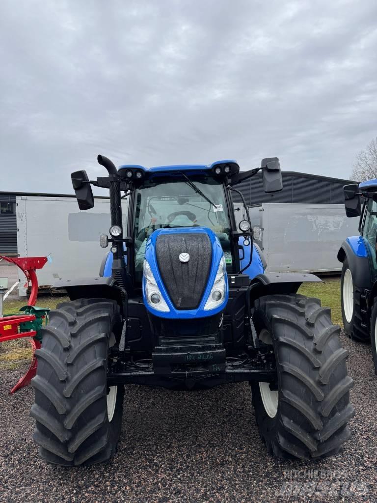 New Holland T6.180 Traktory