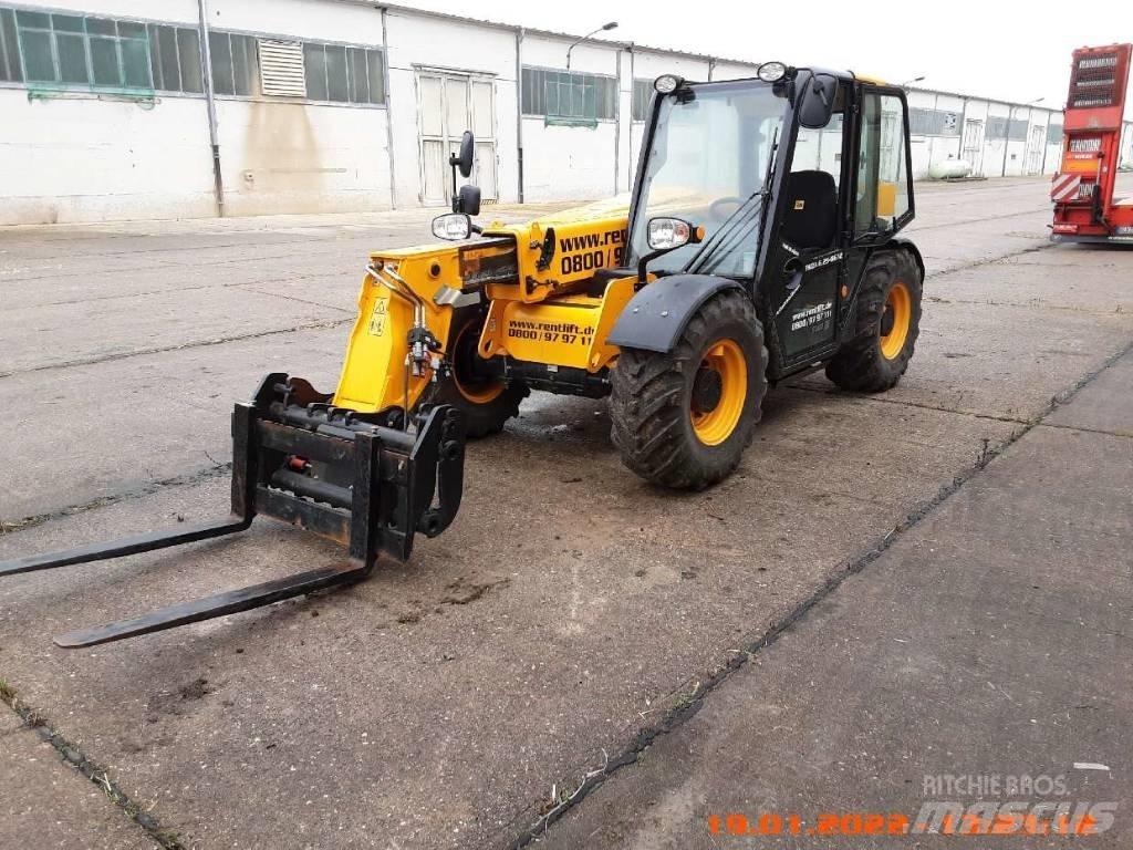 JCB 525-60 Teleskopické manipulátory