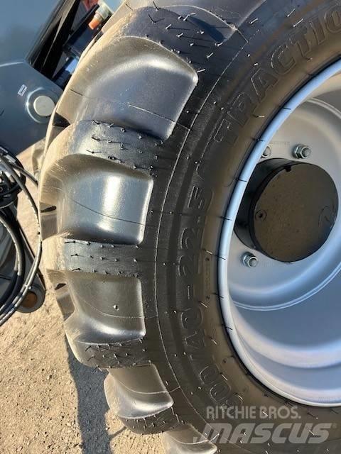 GiANT G5000 tele Teleskopické nakladače pro zemědělství