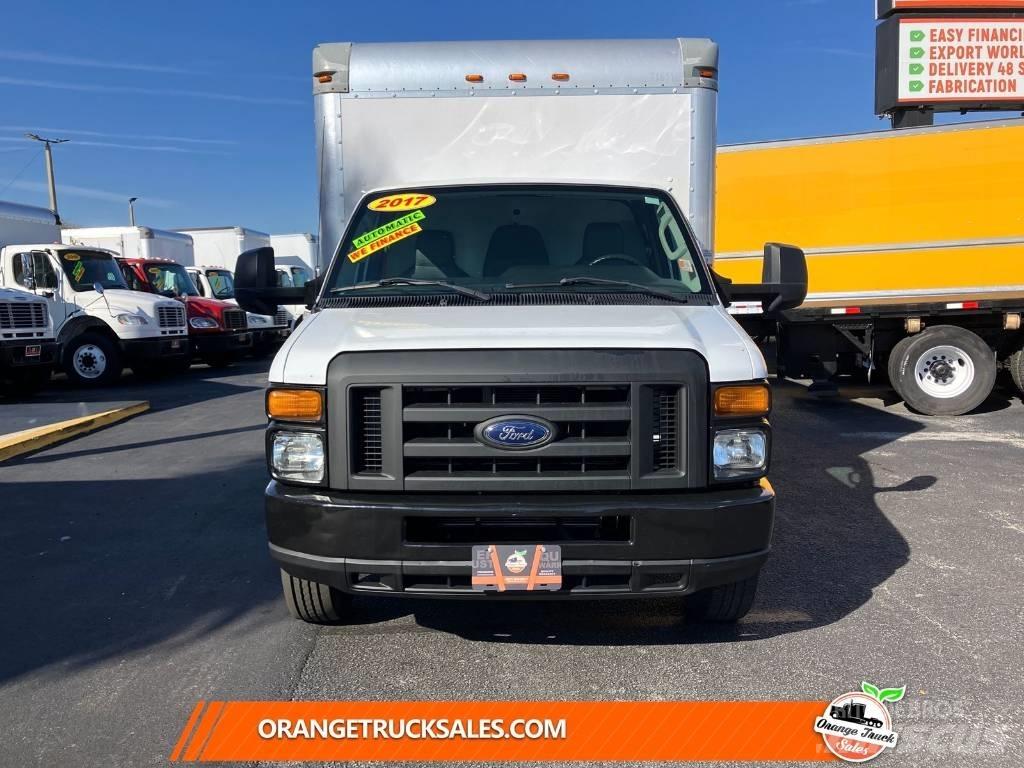 Ford E 350 SD Skříňová nástavba