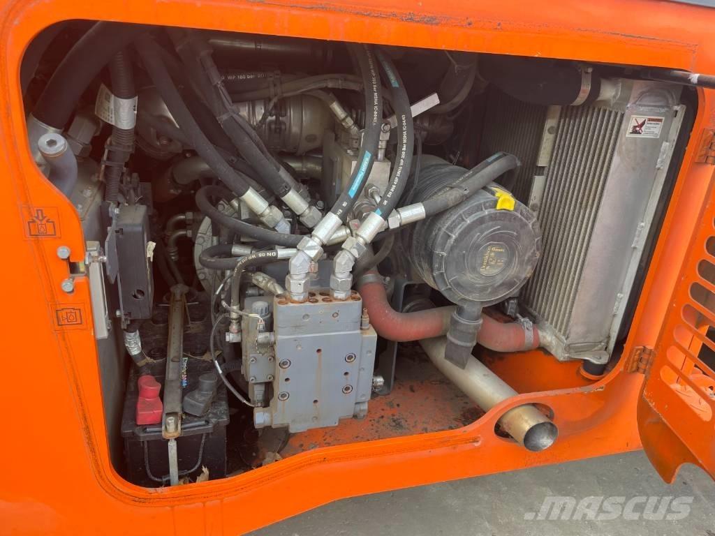 Hamm HD+ 110I VV Tandemové válce