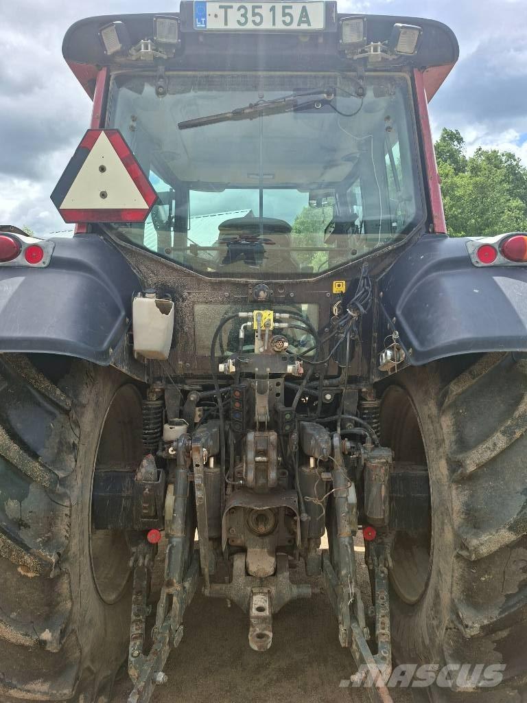 Valtra N 123 Traktory