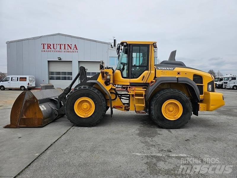 Volvo L 120 H Kolové nakladače