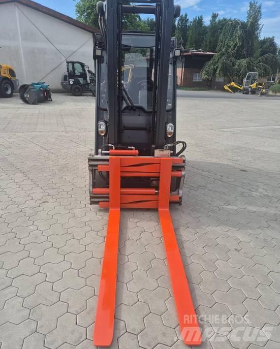 Linde E 30 HL-01/600 Stavebnictví - ostatní