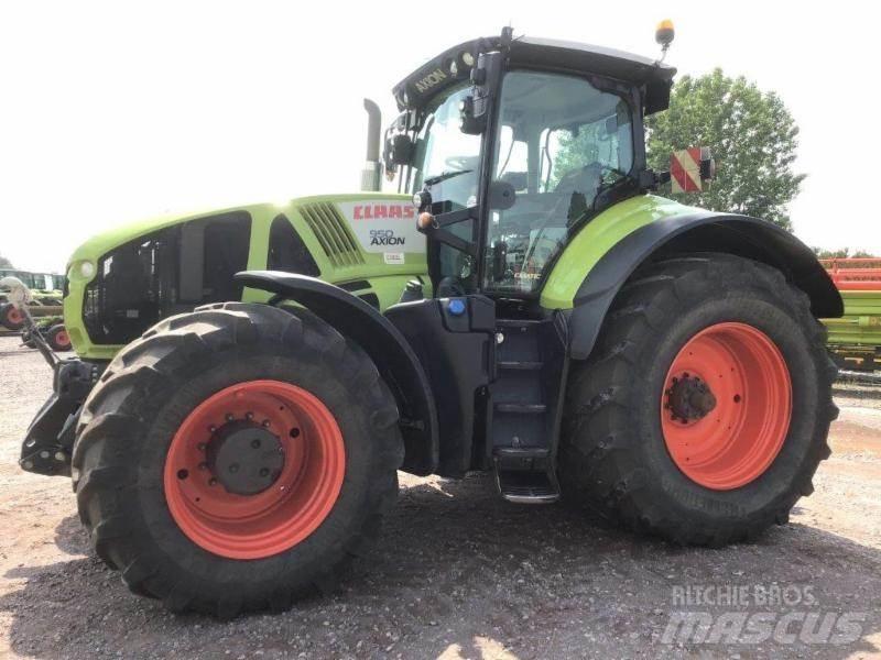 CLAAS AXION 950 Traktory