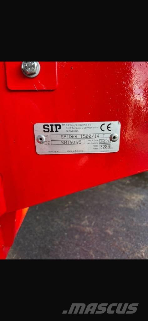 SIP Spider 1500/14T Obraceče a shrabovače sena