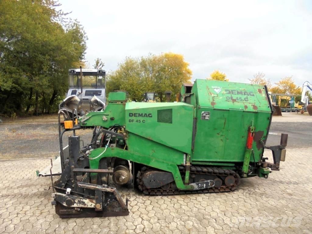 Demag DF 45 C Finišery