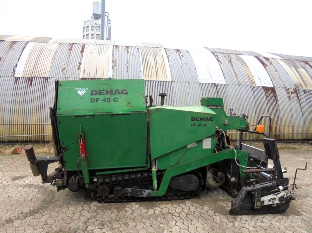 Demag DF 45 C Finišery