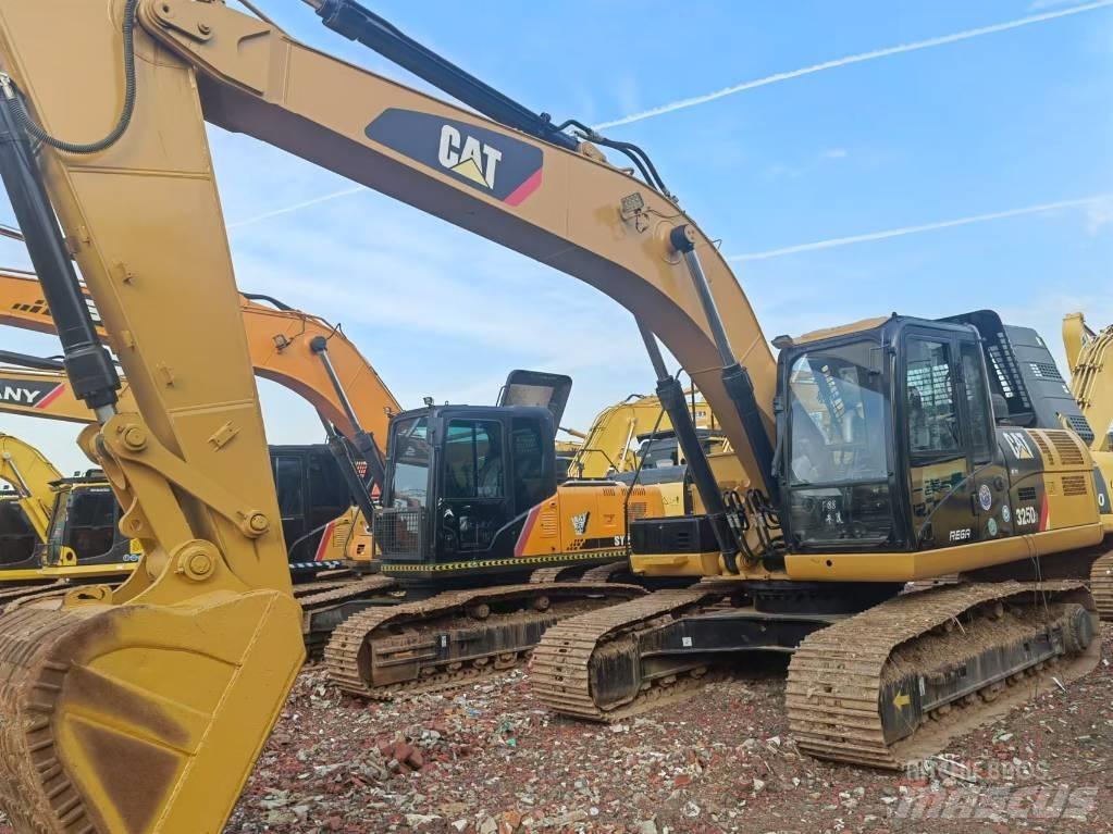 CAT 325 D2 Pásová rýpadla