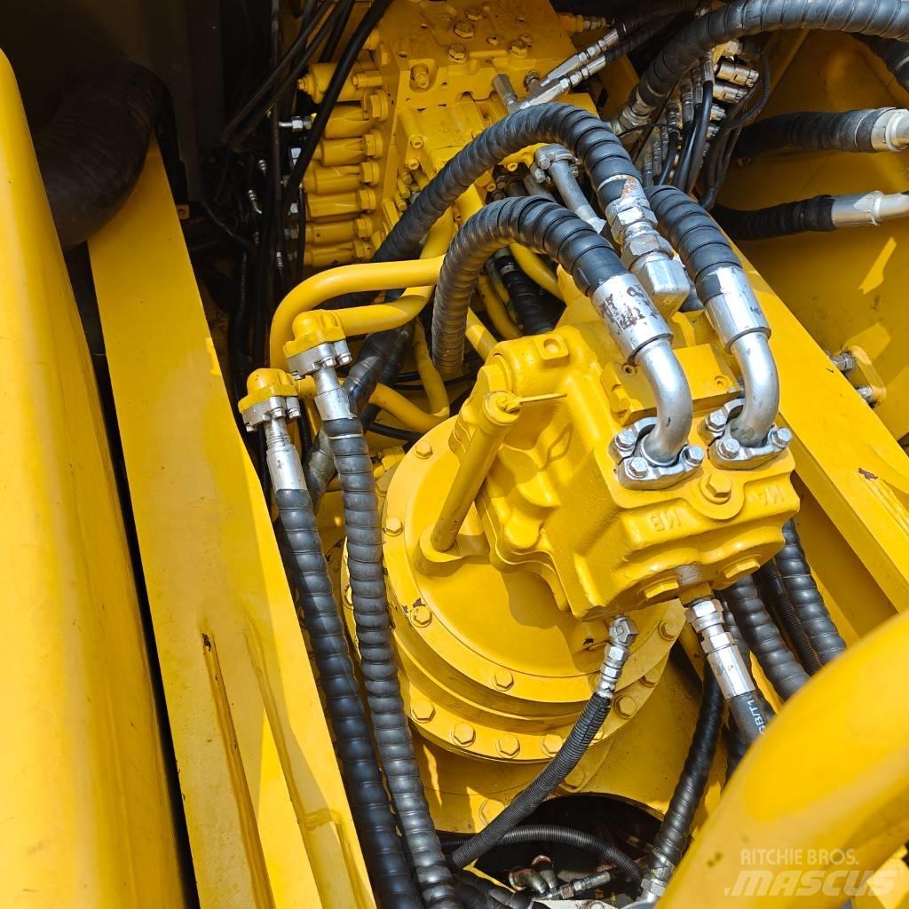 Komatsu 450-8 Pásová rýpadla