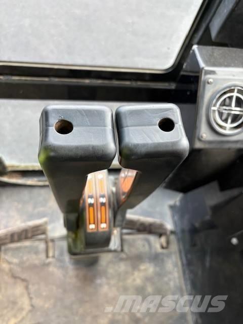 Morooka MST 2200 V D Pásové dempry