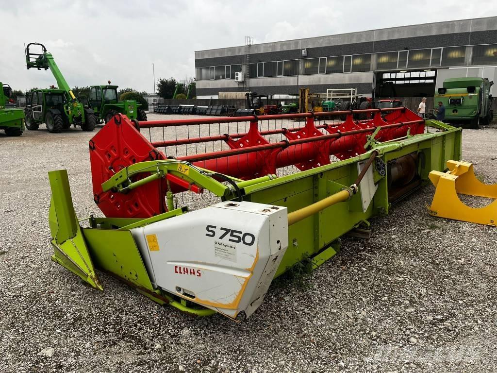 CLAAS S 750 Kombajnové hlavice