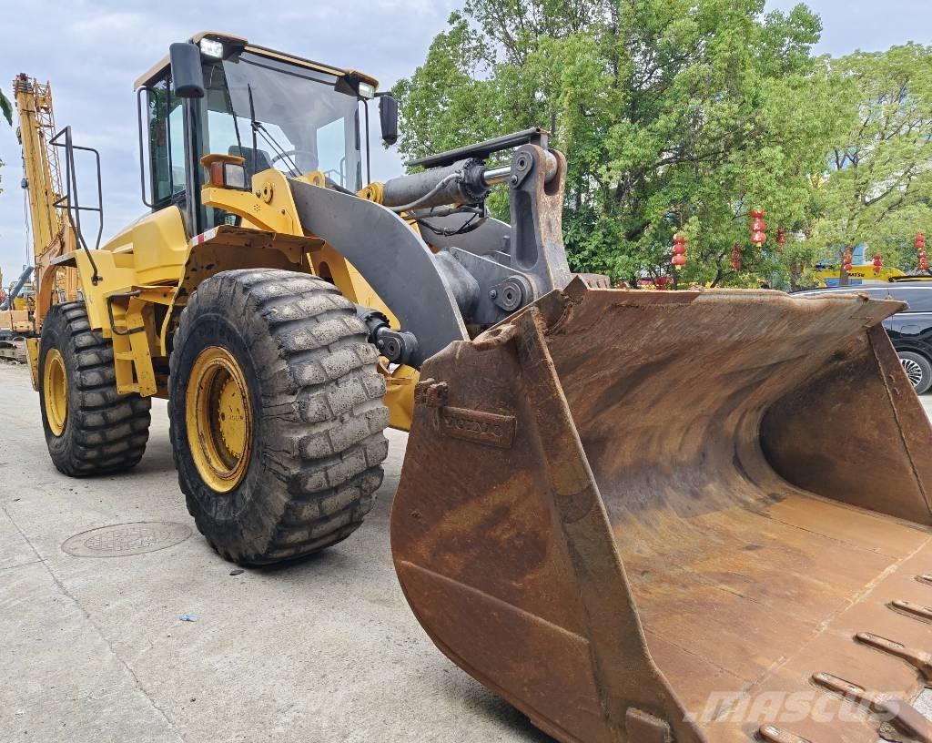 Volvo L 105 Kolové nakladače