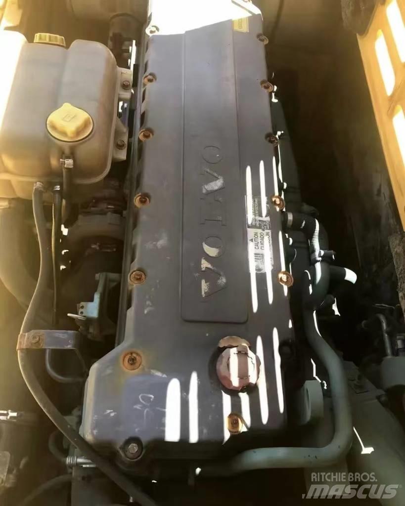 Volvo 360 Pásová rýpadla