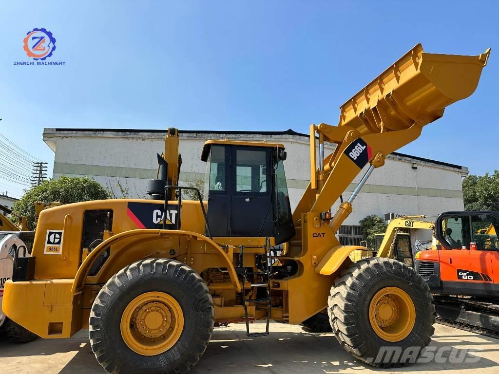 CAT 966 L Kolové nakladače