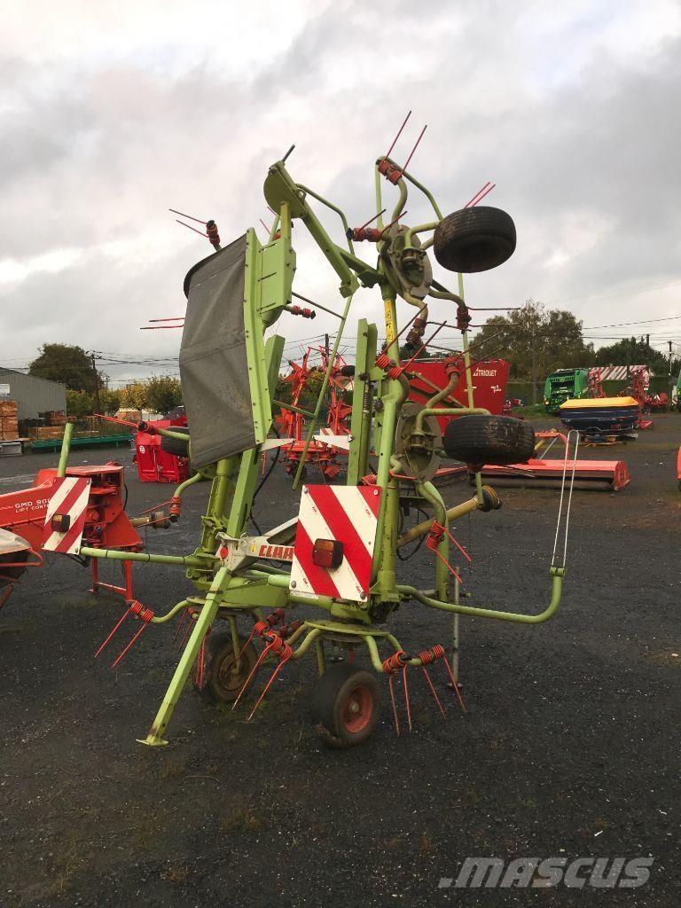 CLAAS Volto 58 Obraceče a shrabovače sena