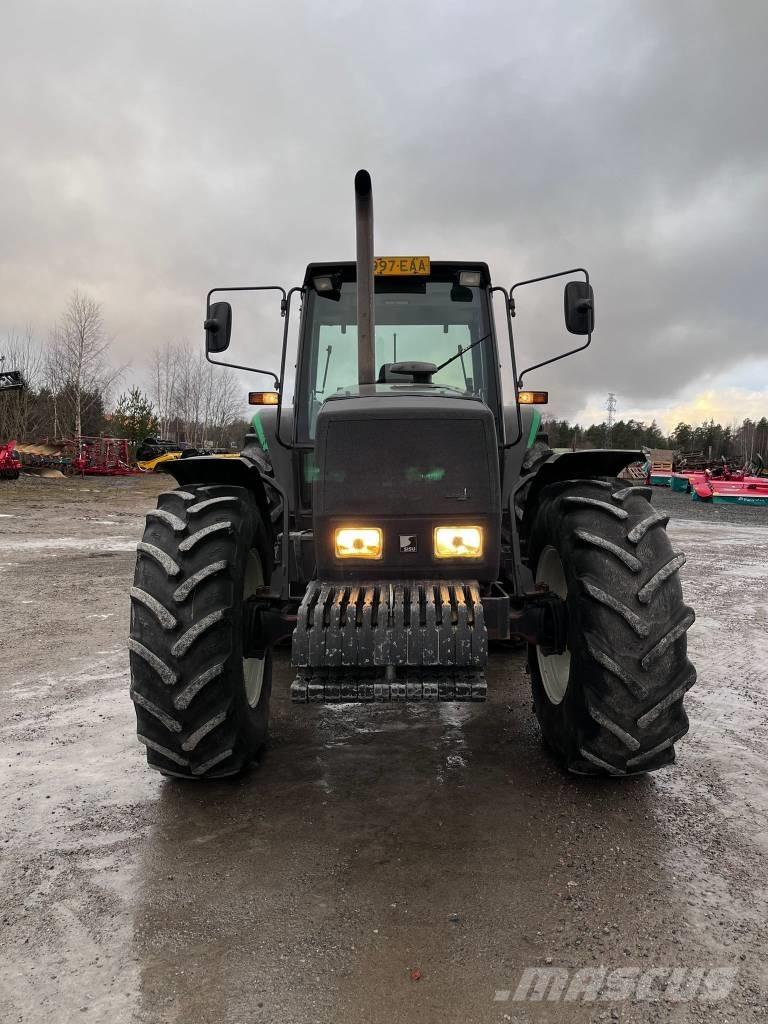 Sisu Valmet 8400 Traktory