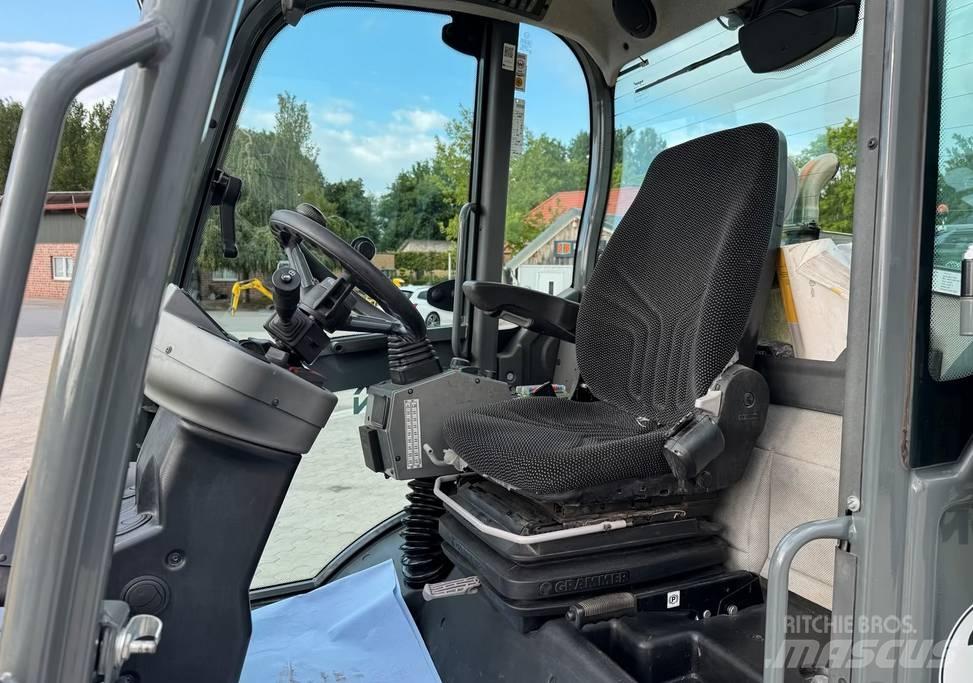 Wacker Neuson WL 60 Kolové nakladače