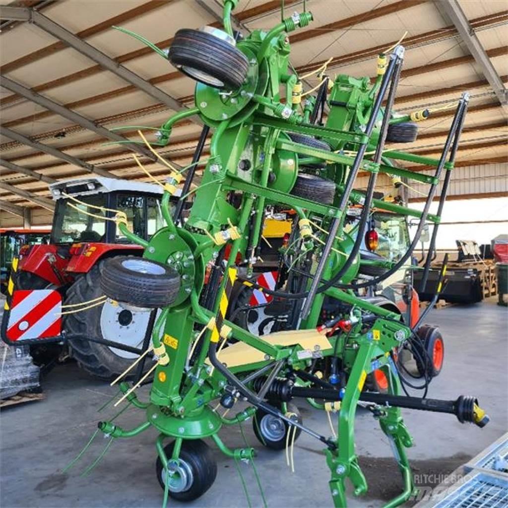 Krone VENDRO 900 Obraceče a shrabovače sena