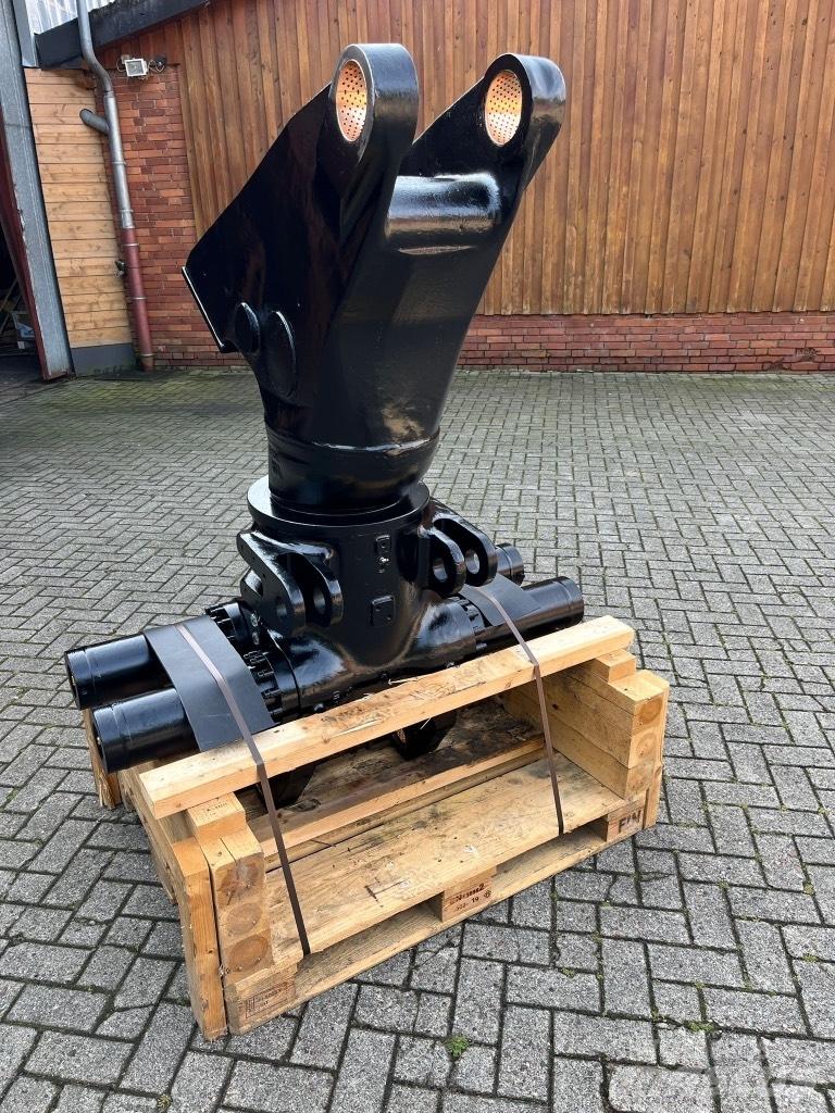 John Deere CH 7 / G Výložníky a lžíce