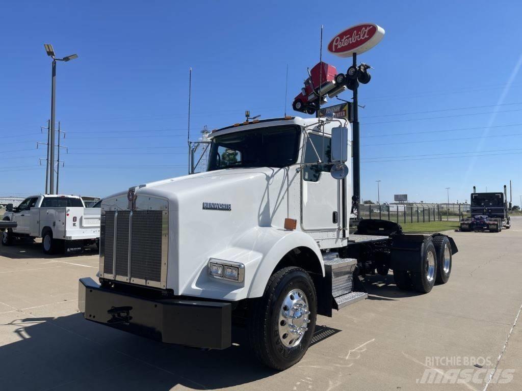 Kenworth T 800 Tahače