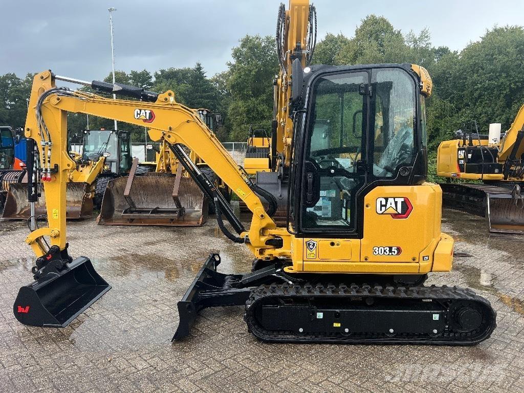 CAT 303.5 CR Mini rýpadla < 7t