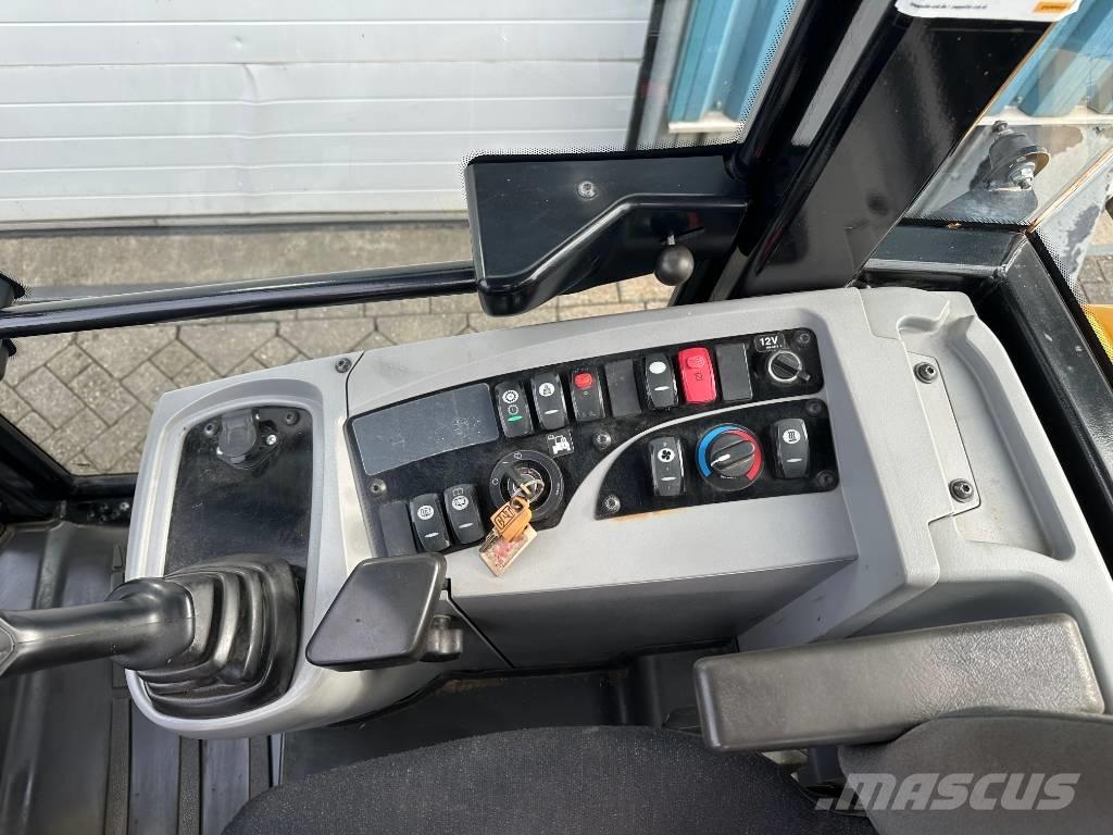 CAT 907 H 2 Kolové nakladače