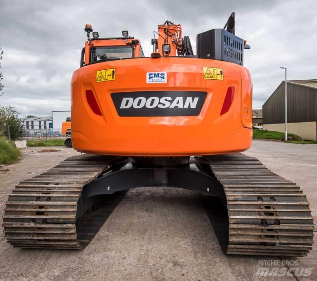 Doosan DX 235 LCR-5 Pásová rýpadla