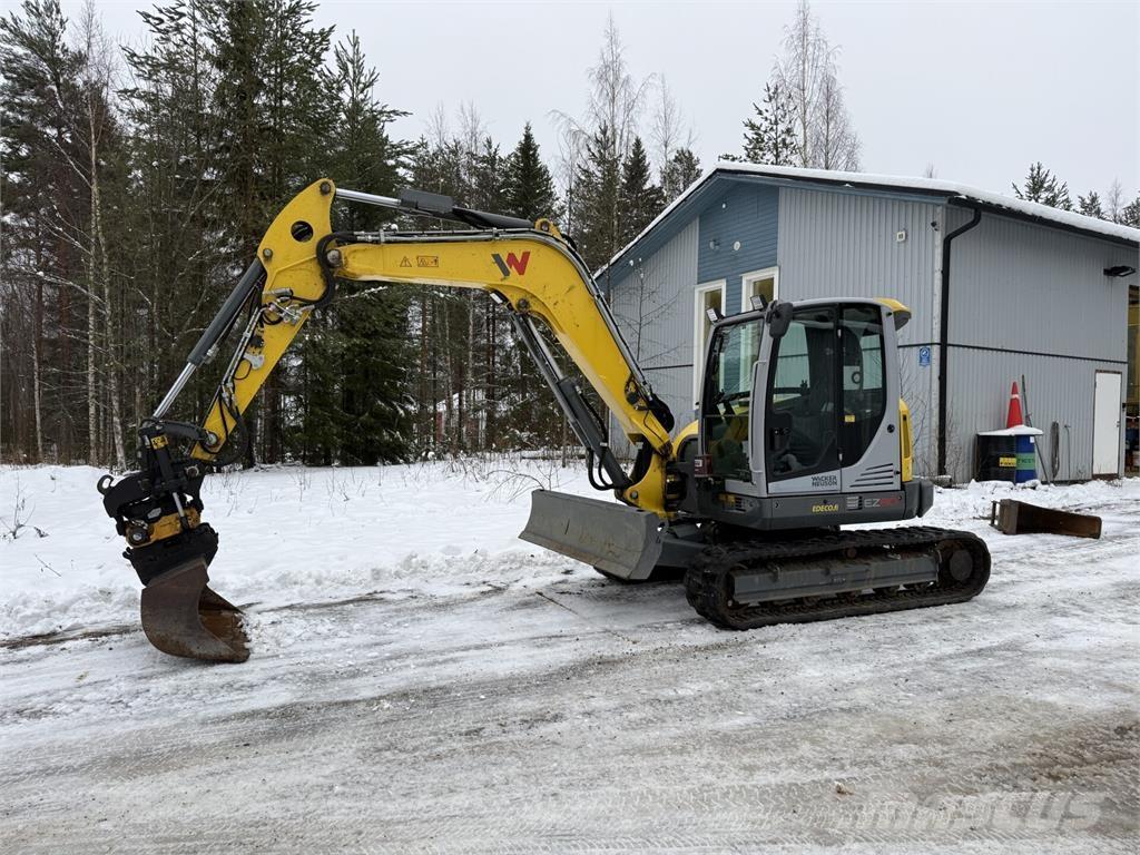 Wacker Neuson EZ80 Midi rýpadla 7t - 12t